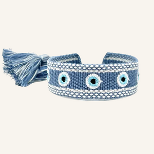 Bracciale in tessuto ricamato bianco, blu e azzurro "EVIL EYE" o "MALOCCHIO"